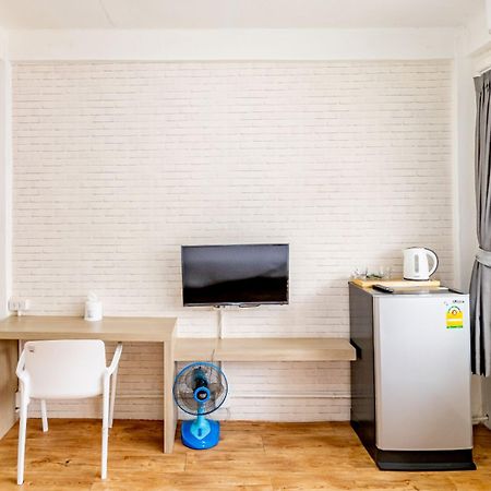בנגקוק Ze Residence Bang Aor Station מראה חיצוני תמונה